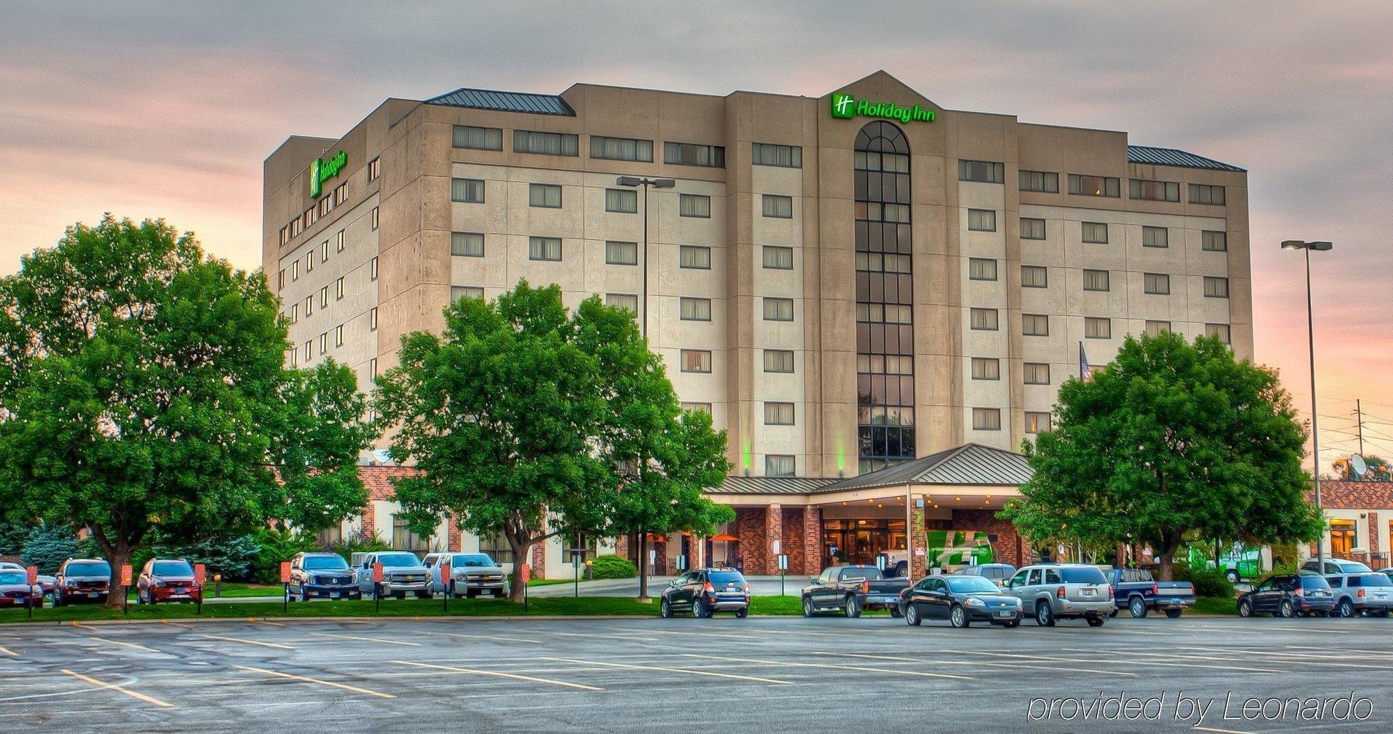 Holiday Inn Rapid City - Rushmore Plaza, An Ihg Hotel Exterior photo