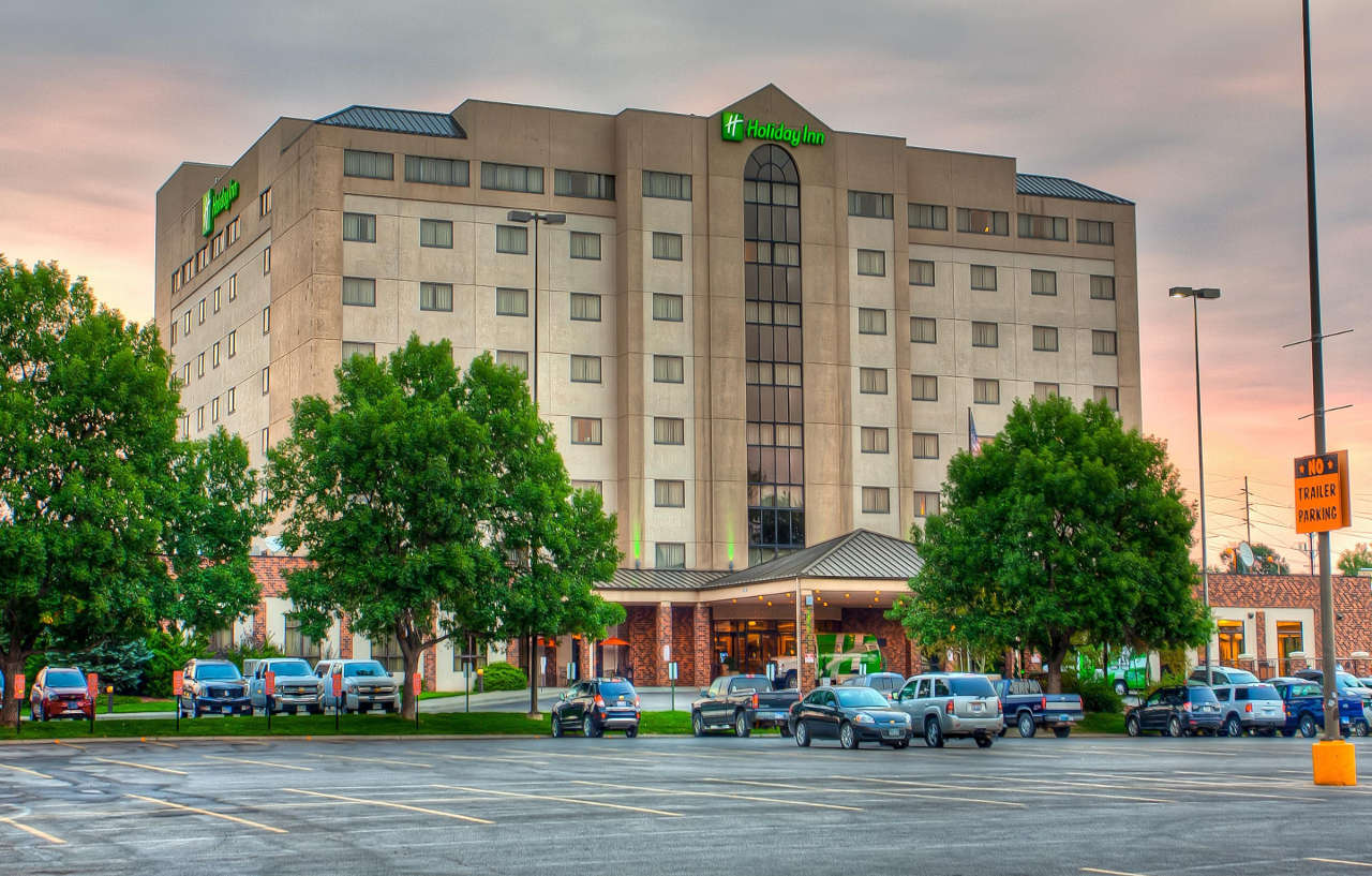 Holiday Inn Rapid City - Rushmore Plaza, An Ihg Hotel Exterior photo